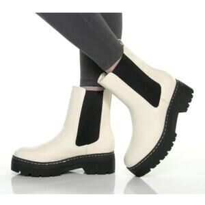MIA Cream & Black Chunky Chelsea Ankle Boots